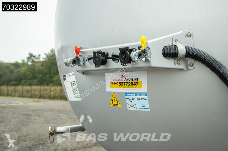 Semitrailer Kässbohrer STS 3 axles NEW! 32.000L...