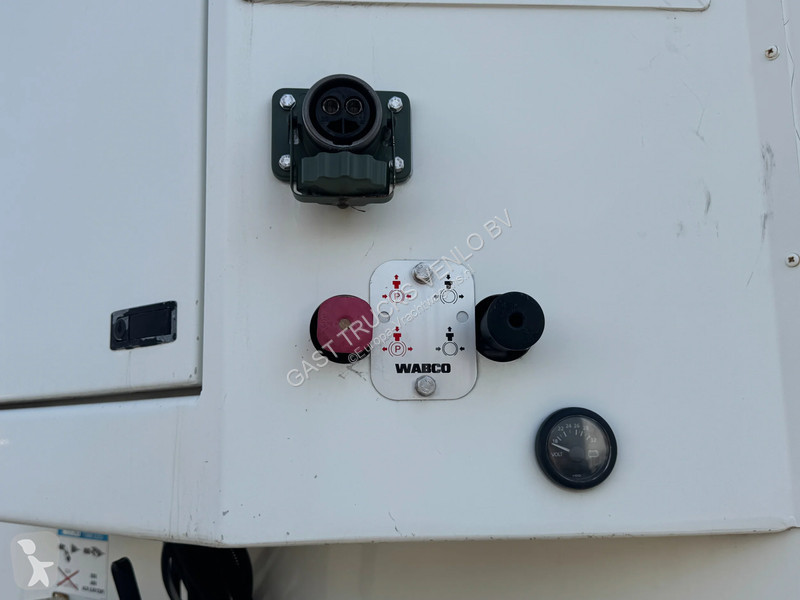 نصف مقطورة Van Eck Double Deck