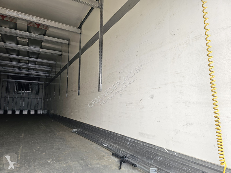 نصف مقطورة Chereau B3 /CITY TRAILER /STEERING...