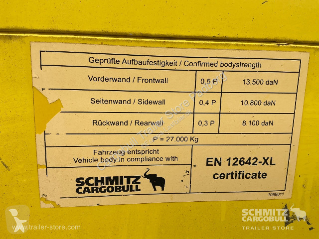 نصف مقطورة Schmitz Cargobull Curtainsider Mega