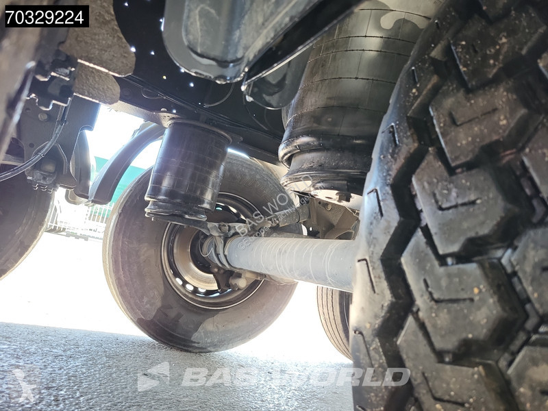 نصف مقطورة Schmitz Cargobull SCB*S3D