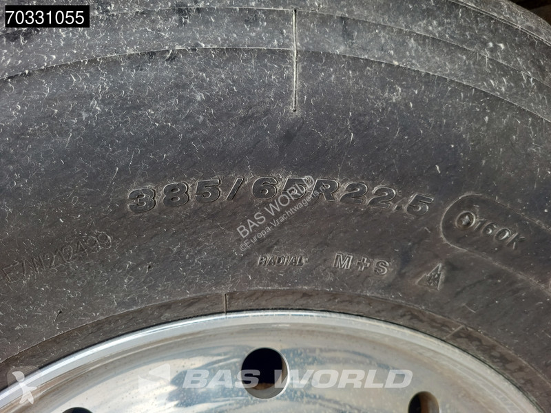 نصف مقطورة Schmitz Cargobull SCB*S3D Lift Axle...