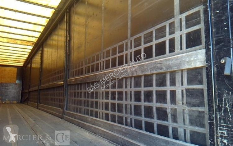 نصف مقطورة Lecitrailer