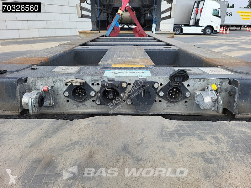 نصف مقطورة Kässbohrer CS Lift Axle