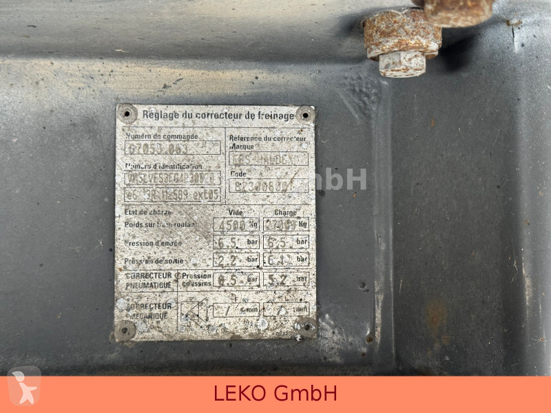 نصف مقطورة Lamberet Mit Carrier Vec  1950