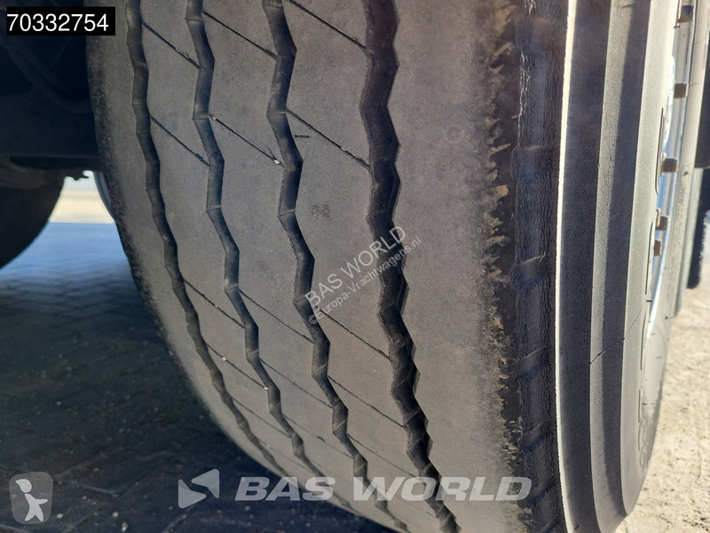 نصف مقطورة Kässbohrer XS Tailgate Koffer BPW