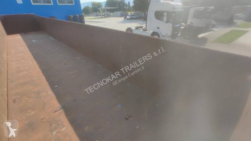 نصف مقطورة Tecnokar titanic