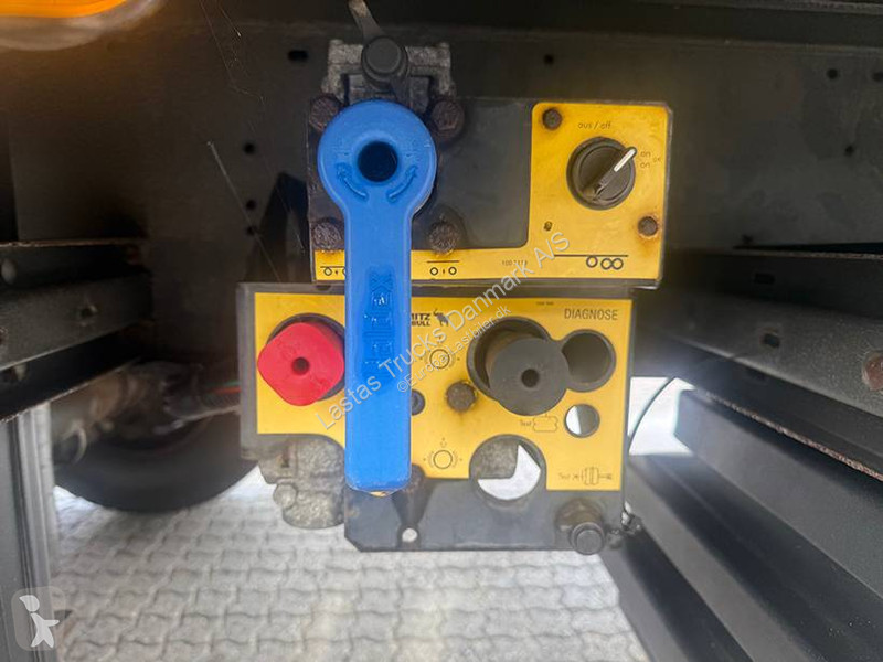 Félpótkocsi Schmitz Cargobull Boxtrailer /...