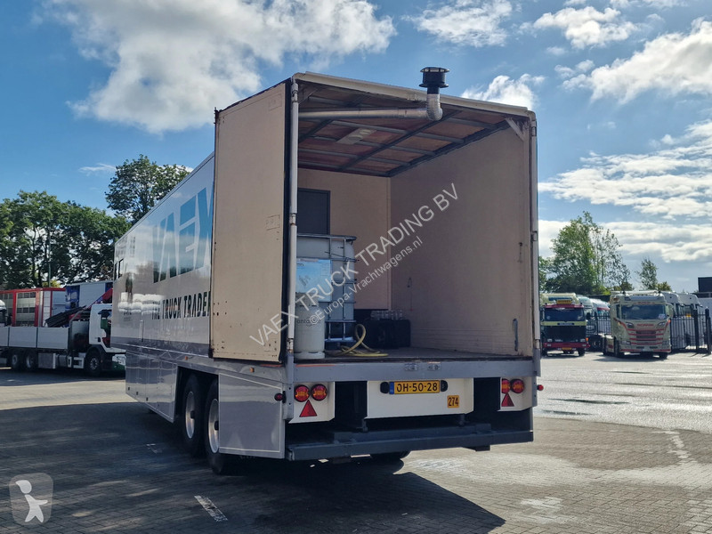 Полуприцеп  913- Camper trailer - 8 bed - Bar -...