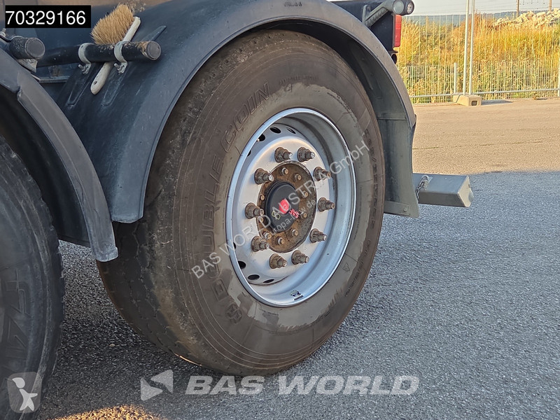 Полуприцеп Schwarzmüller SK 3 axles Lift Axle...