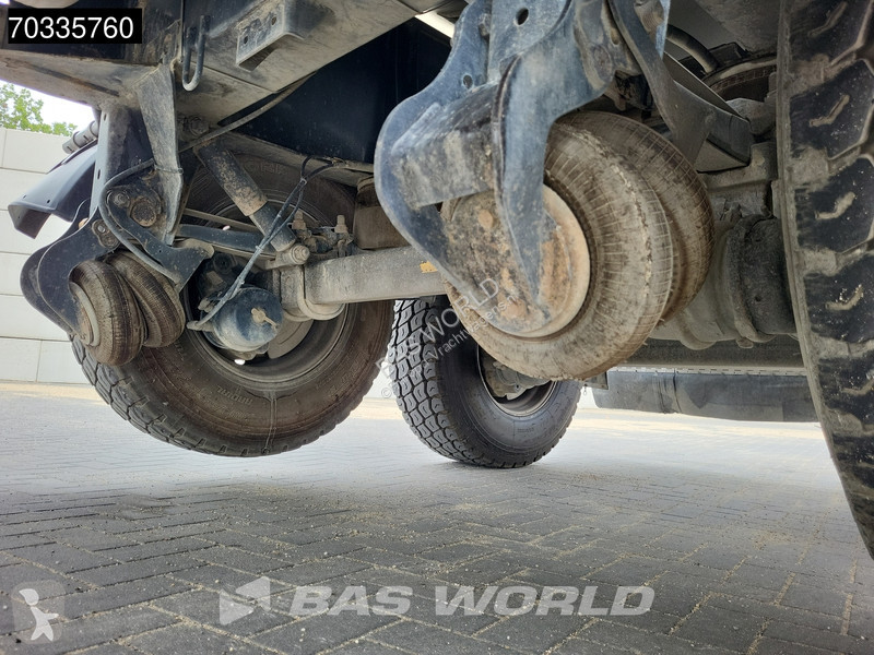 Полуприцеп Schwarzmüller SM 2 axles ISO Lift...
