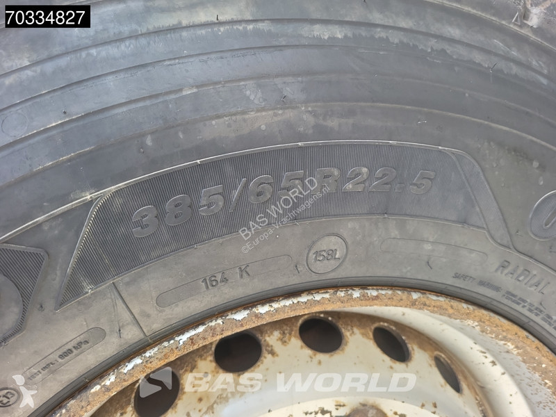 Полуприцеп Schmitz Cargobull SCB*S3D 3 axles