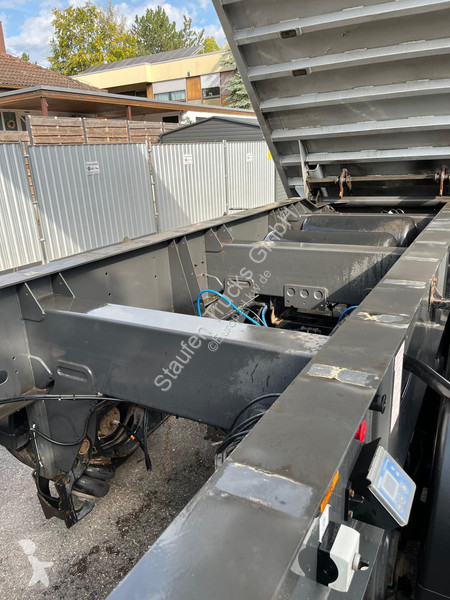 Semitrailer Langendorf SKA 24/30 Getreidekipper...