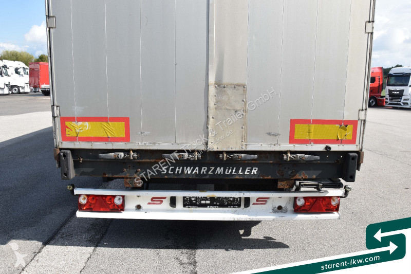 Oplegger Schwarzmüller Tautliner Zurringe...