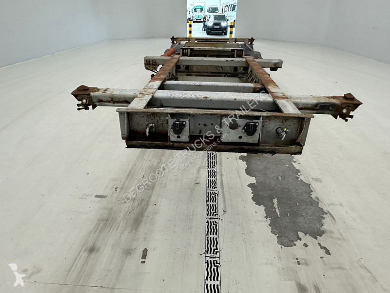 Semiremorca Asca Bi-train skelet 20 ft