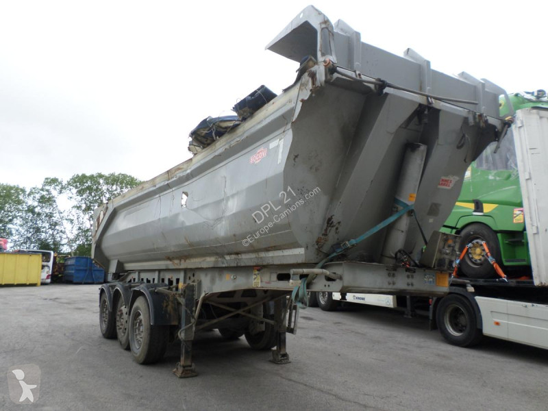 Semitrailer Benalu