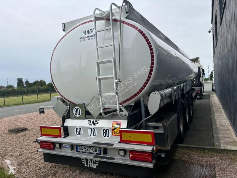 Semitrailer LAG 8 COMPARTIMENTS