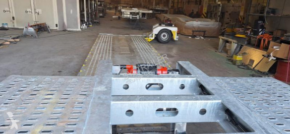 Semi remorque porte engins Eroglu neuve