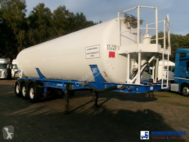 Semi reboque Feldbinder Powder tank alu 41 m3...
