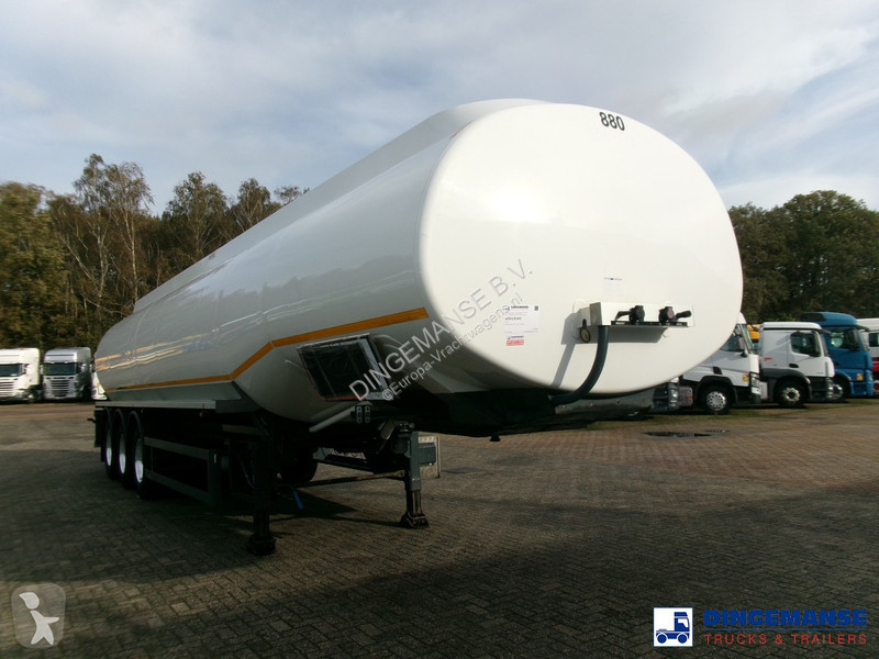 Semiremorca Cobo Fuel tank alu 44.7 m3 / 6 comp