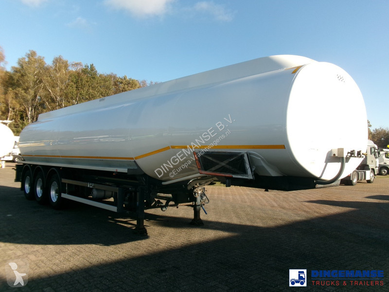 Semiremorca Cobo Fuel tank alu 44.7 m3 / 6 comp...