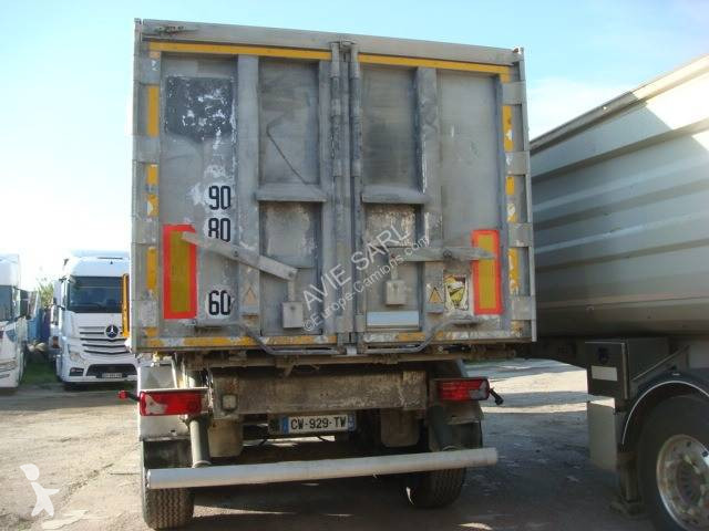 Semitrailer Benalu BENNE CEREALIERE 40M3 2013