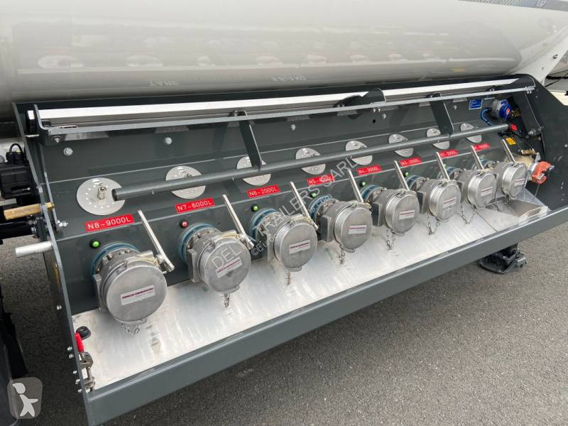 Semitrailer LAG Hydrocarbure 8 compartiments