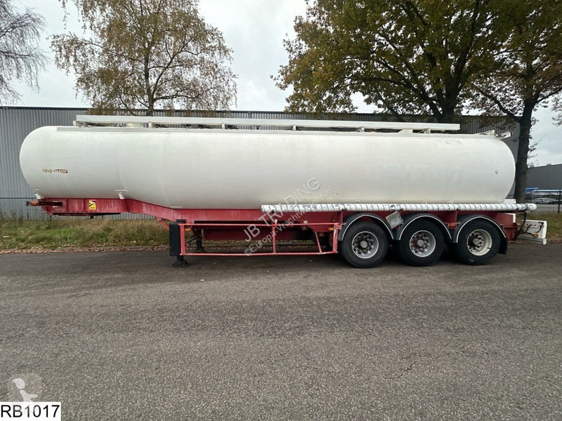 Semi remorque Fruehauf Fuel 39886 Liter, 7...