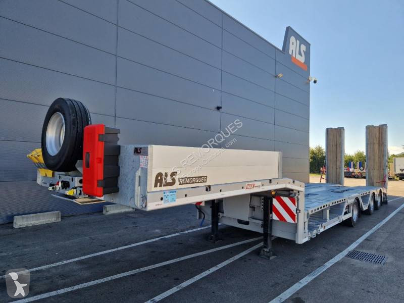 Semitrailer MAX Trailer 3 essieux type forestier