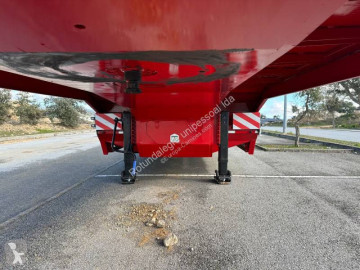 Semi remorque porte engins Heil neuve
