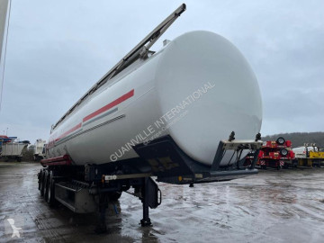 Semi remorque citerne hydrocarbures Trailor