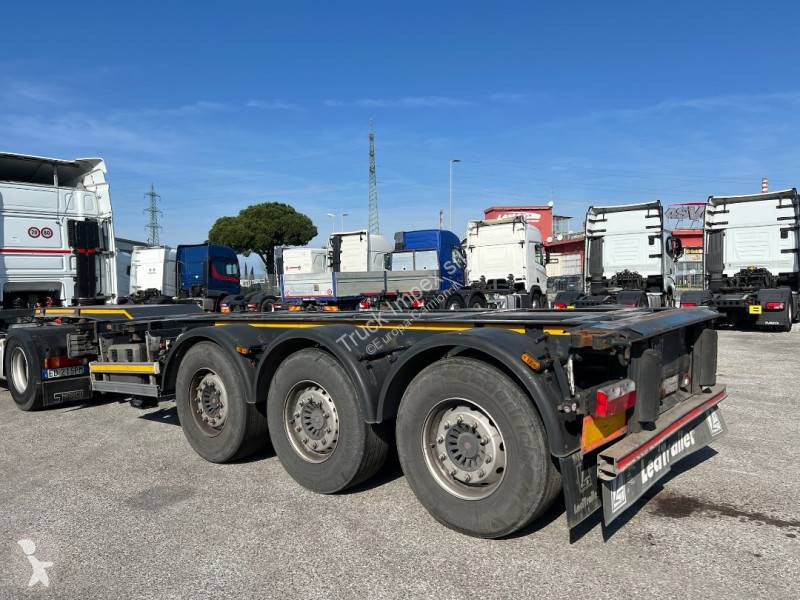 Semirimorchio Lecitrailer Telescopica 3 assi