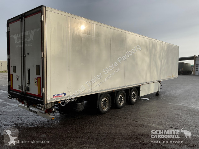 Semirimorchio Schmitz Cargobull Tiefkühler...