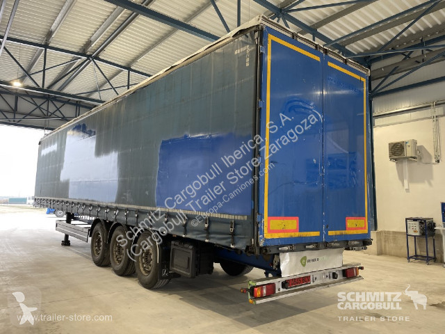 Semitrailer Berger Curtainsider Standard