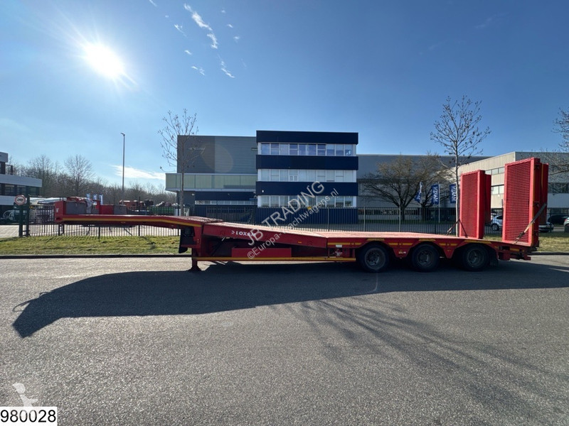 Semiremorca Verem Lowbed 45,000KG, Steering...