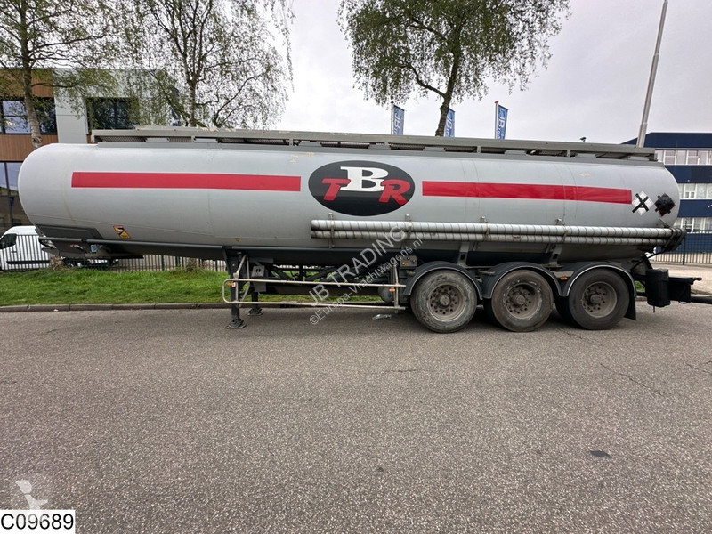 Semitrailer Trailor Fuel 39915 Liter, 9...