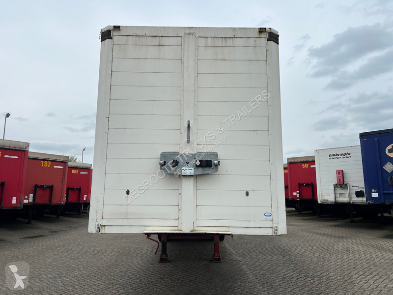 Semitrailer Renders X-steering tautliner