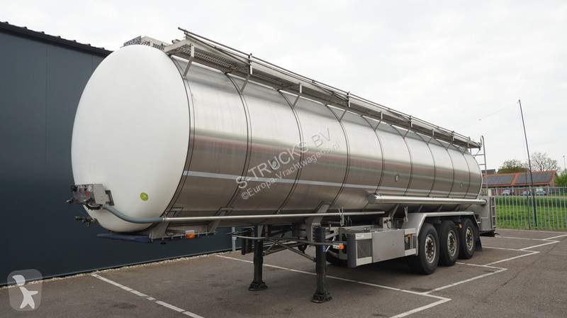 Semi reboque Burg 3 AXLE FOOD TRAILER 38.000 LTR