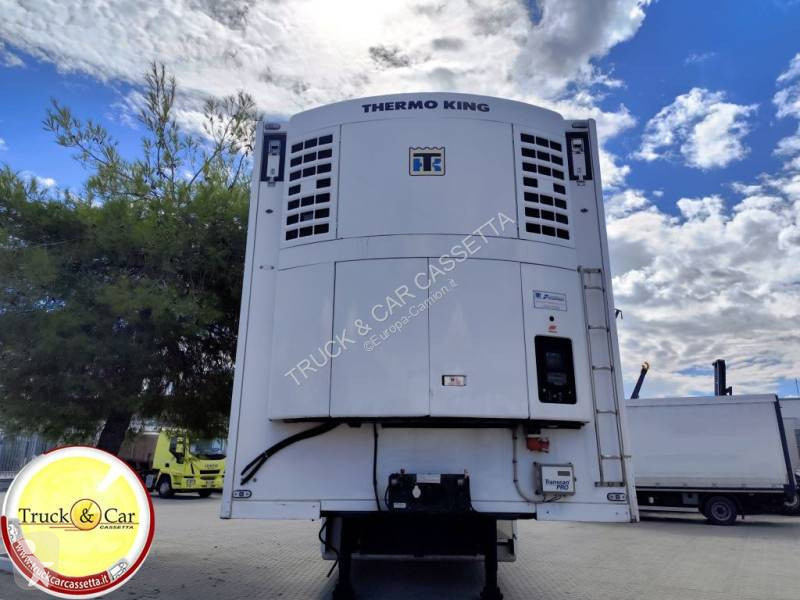 Semitrailer Menci