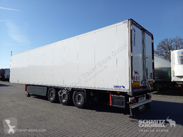 Semiremorca Schmitz Cargobull Tiefkühler...