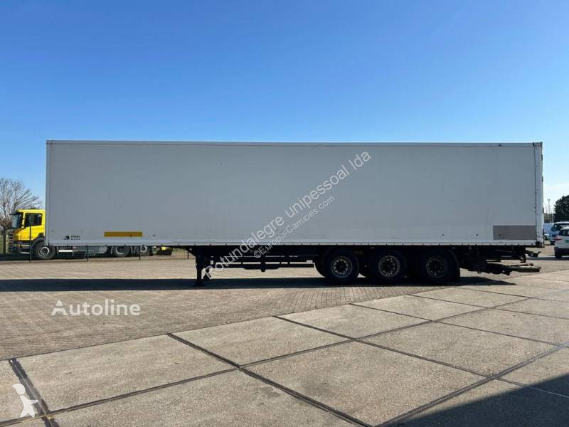 Semitrailer Kögel SAF DRUM BRAKE c/plataforma...