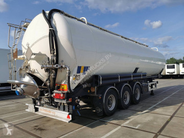 Semitrailer tank Feldbinder