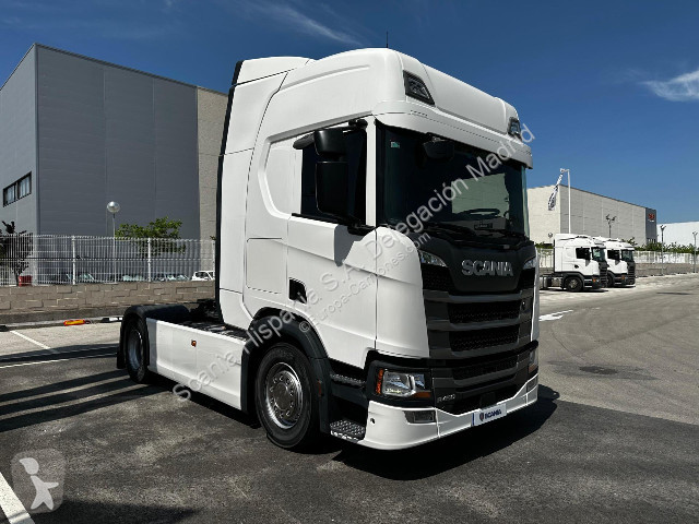 Oplegger Scania R 450 A4x2NA
