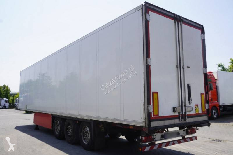 Oplegger Schmitz Cargobull refrigerated...