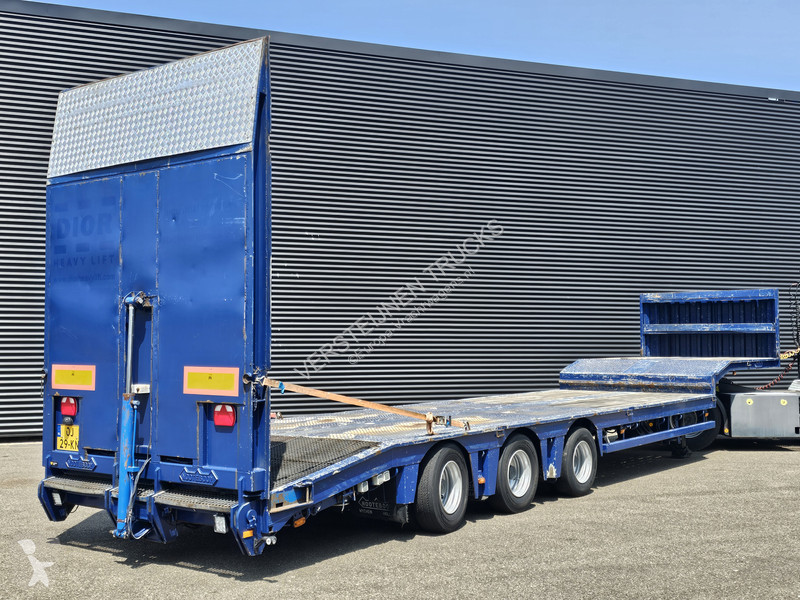 Semiremorca Nooteboom -48-03/L / HYDRAULIC RAMP...