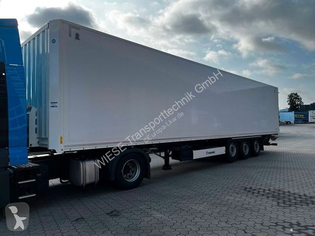 Semitrailer Krone Koffer mit Ladebordwand 2.000...