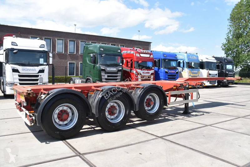 Semiremorca Nooteboom containerchassis - LIFT...