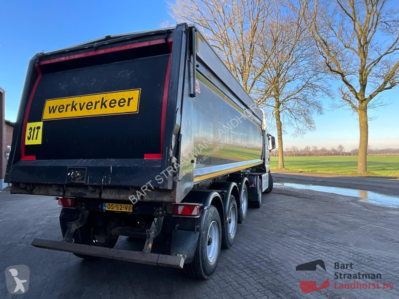 Semiremorca AJK N/A 3 assen 9 Ton Geisoleerde...