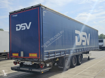 Semitrailer skjutbara ridåer (flexibla skjutbara sidoväggar) Krone