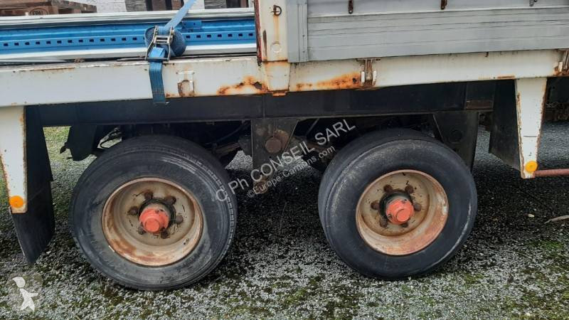 Semi remorque Fruehauf Plateau 2 essieux